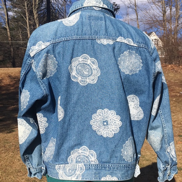 Vintage Jackets & Blazers - Vintage 80s MIZZ LIZZ Print Lightwash Denim Jacket